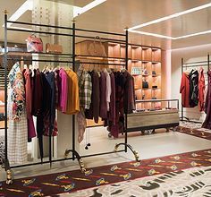 服裝店面設計案例賞析與商業零售素材資源全攻略